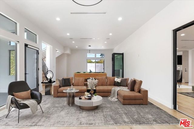 3490 St Susan Place, Los Angeles, CA 90066