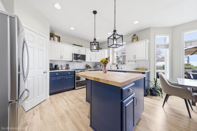 17205 E Morningside Ln, Spokane, WA 99016
