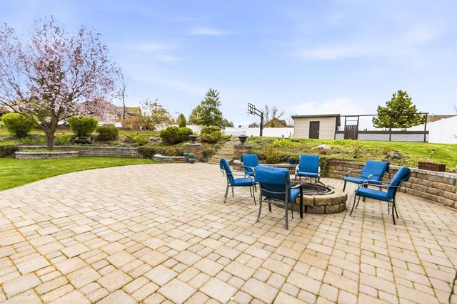 17205 E Morningside Ln, Spokane, WA 99016