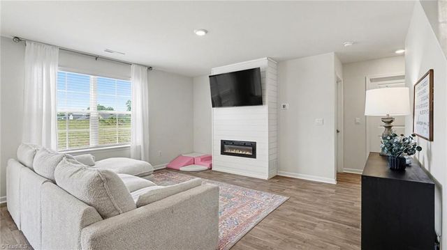 161 Hickory View Lane, Lexington, NC 27292