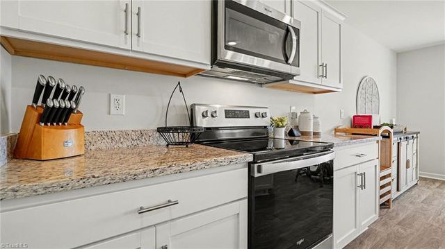161 Hickory View Lane, Lexington, NC 27292