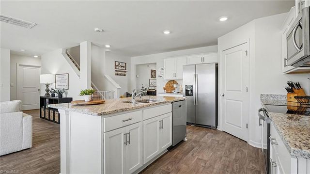 161 Hickory View Lane, Lexington, NC 27292