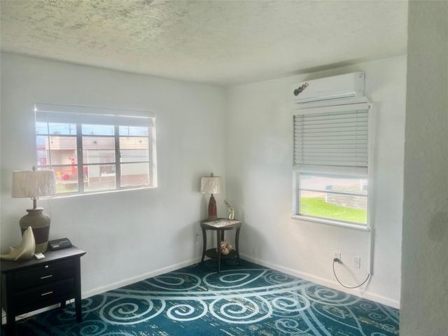 6004 Avenue T, Galveston, TX 77551