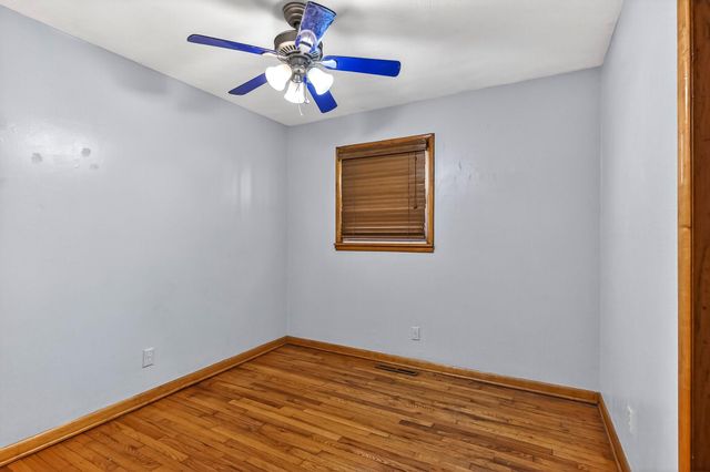 1650 S Saint Charles Avenue, Springfield, MO 65804