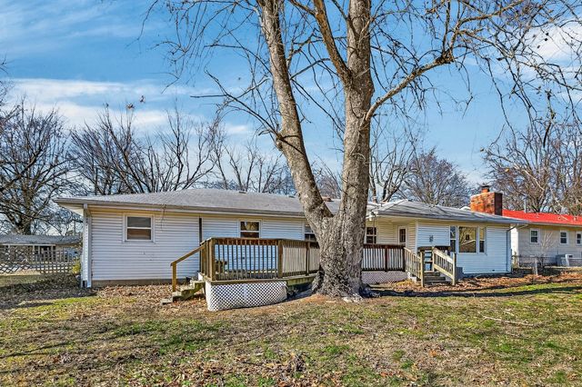 1650 S Saint Charles Avenue, Springfield, MO 65804