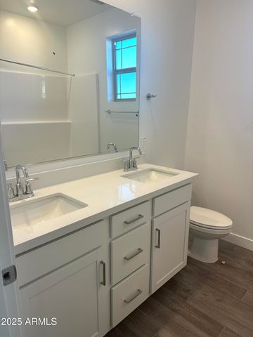 777 W Sparrow Drive, Queen Creek, AZ 85140