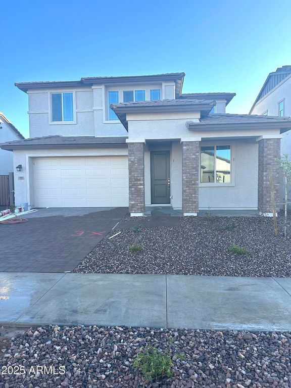 777 W Sparrow Drive, Queen Creek, AZ 85140