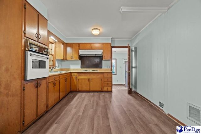 2101 W McCown Drive, Florence, SC 29501