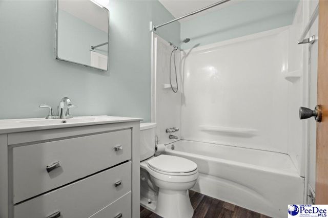 2101 W McCown Drive, Florence, SC 29501