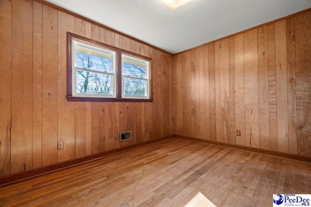 2101 W McCown Drive, Florence, SC 29501