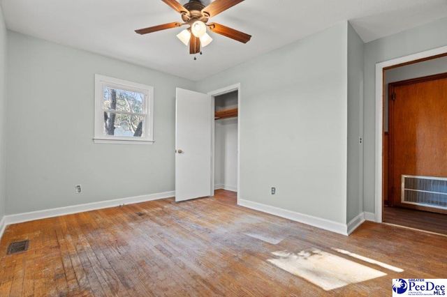 2101 W McCown Drive, Florence, SC 29501