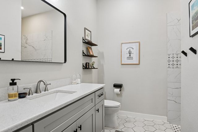 9608 Bellechase Road, Granbury, TX 76049