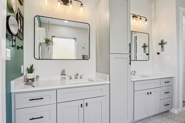 9608 Bellechase Road, Granbury, TX 76049