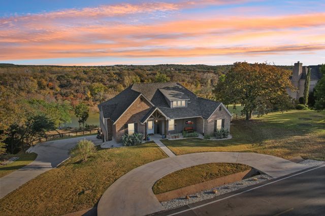 9608 Bellechase Road, Granbury, TX 76049