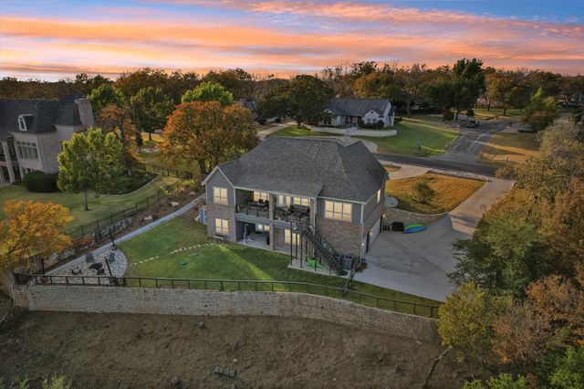 9608 Bellechase Road, Granbury, TX 76049