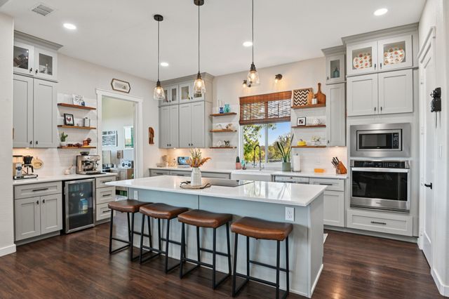 9608 Bellechase Road, Granbury, TX 76049