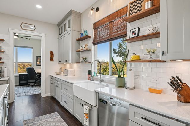 9608 Bellechase Road, Granbury, TX 76049