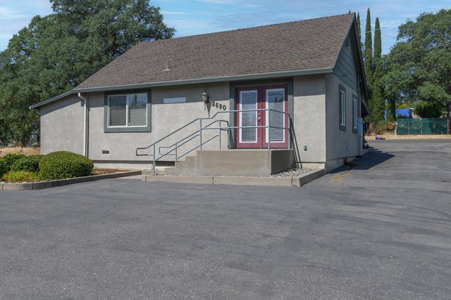2690 Victor Avenue, Redding, CA 96002