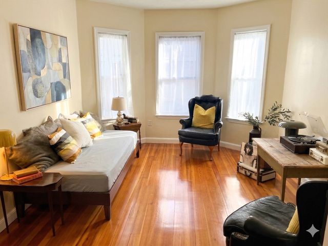 11 Doris St 1, Boston, MA 02125