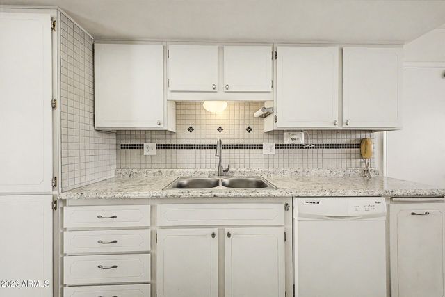 10729 W WEDGEWOOD Drive, Sun City, AZ 85351
