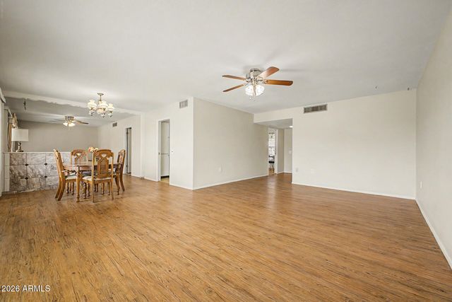10729 W WEDGEWOOD Drive, Sun City, AZ 85351