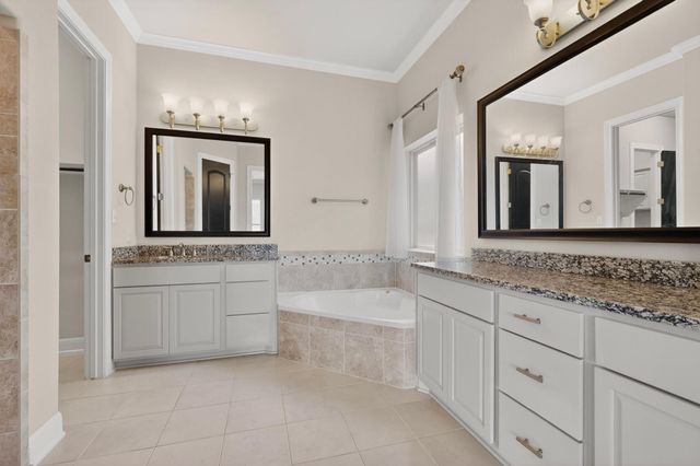 2617 Milan Meadows DR, Leander, TX 78641