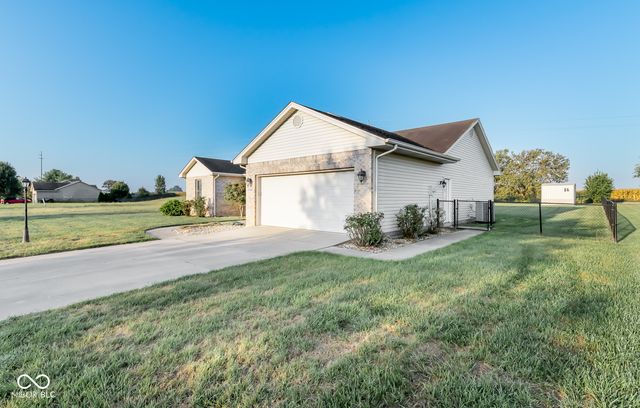 3440 Elizabeths Way, Seymour, IN 47274