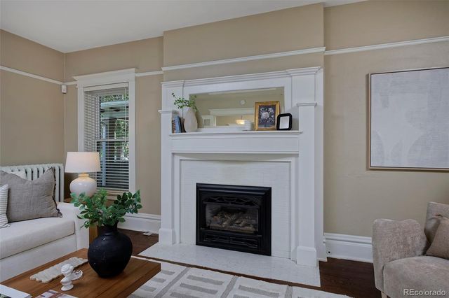 915 N Clarkson Street, Denver, CO 80218