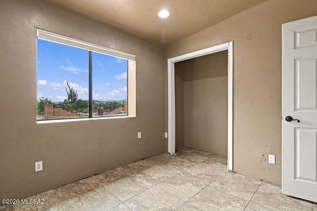 3814 W Turkey Lane, Tucson, AZ 85742