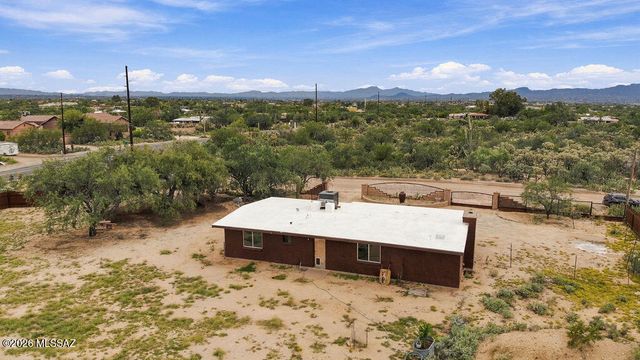 3814 W Turkey Lane, Tucson, AZ 85742