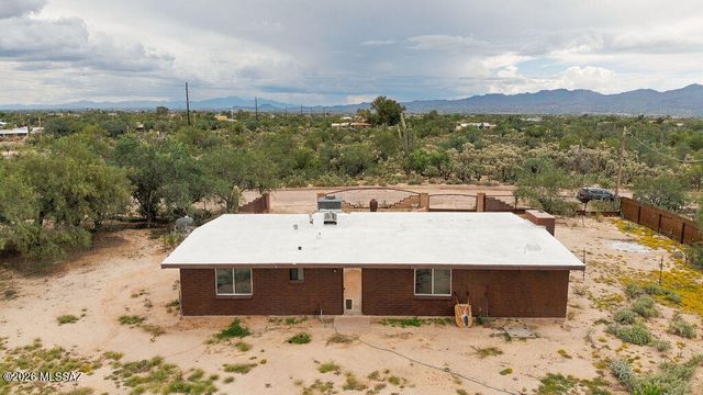 3814 W Turkey Lane, Tucson, AZ 85742