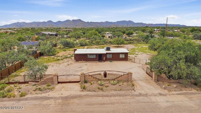 3814 W Turkey Lane, Tucson, AZ 85742