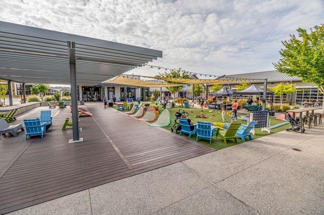 1650 Township Circle, Alpharetta, GA 30004