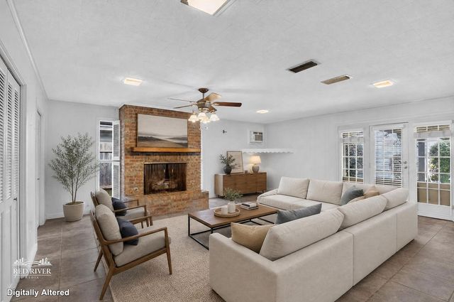 876 River Road, Shreveport, LA 71105