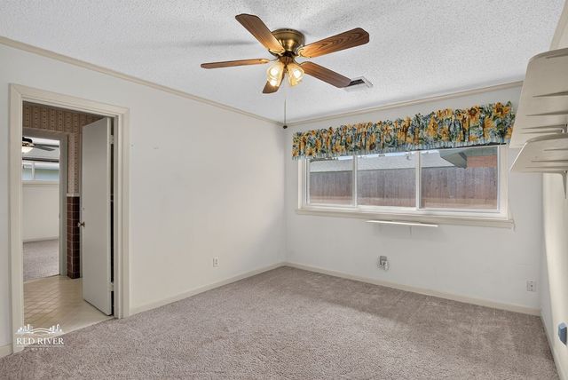 876 River Road, Shreveport, LA 71105