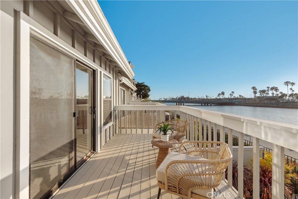 Image 33 of property listing at 341 Regatta Way, Seal Beach, CA 90740