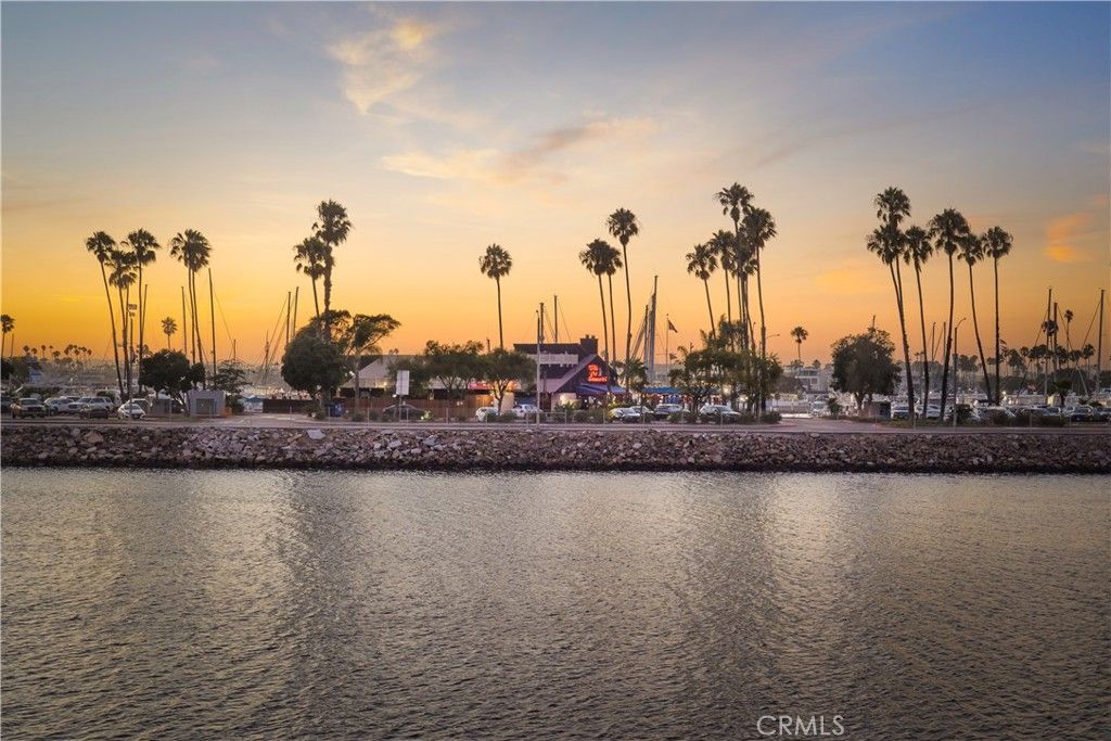 Image 39 of property listing at 341 Regatta Way, Seal Beach, CA 90740