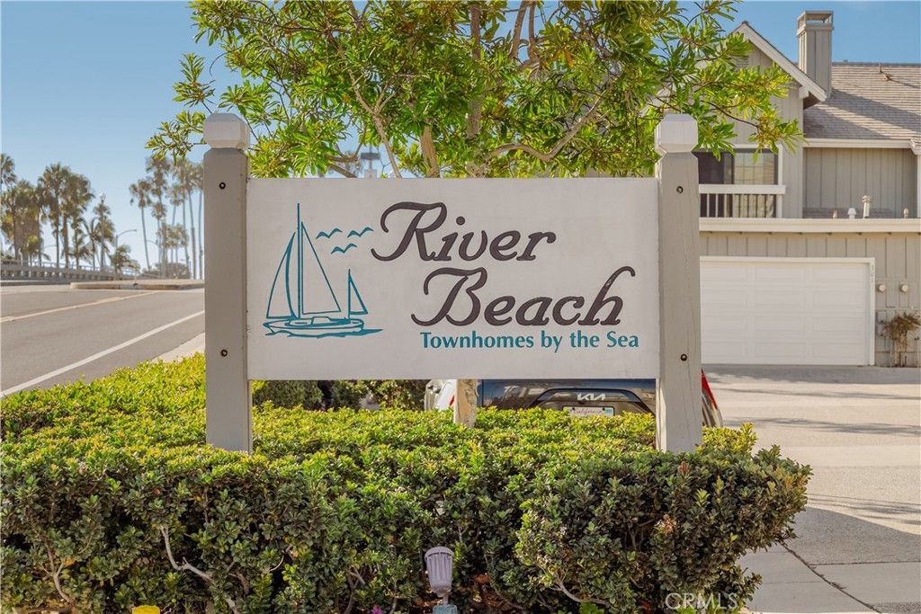 Image 40 of property listing at 341 Regatta Way, Seal Beach, CA 90740