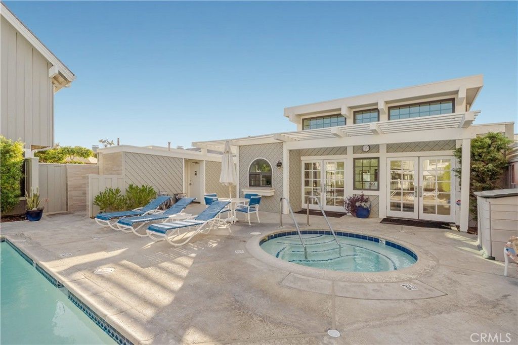Image 43 of property listing at 341 Regatta Way, Seal Beach, CA 90740
