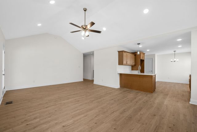 618 Chatsworth Drive, Clarksville, TN 37042