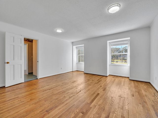 315 NW Vaughan Street, Fort Walton Beach, FL 32548