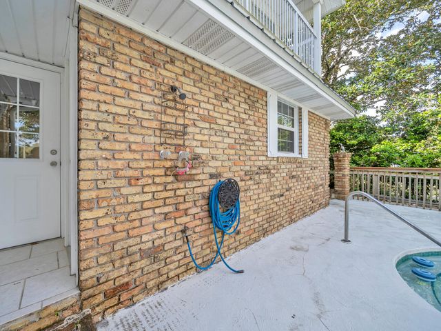 315 NW Vaughan Street, Fort Walton Beach, FL 32548