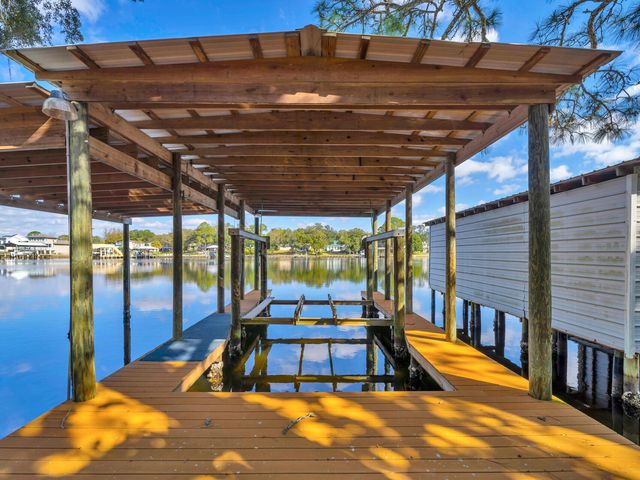 315 NW Vaughan Street, Fort Walton Beach, FL 32548