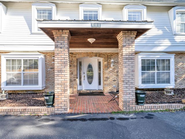 315 NW Vaughan Street, Fort Walton Beach, FL 32548