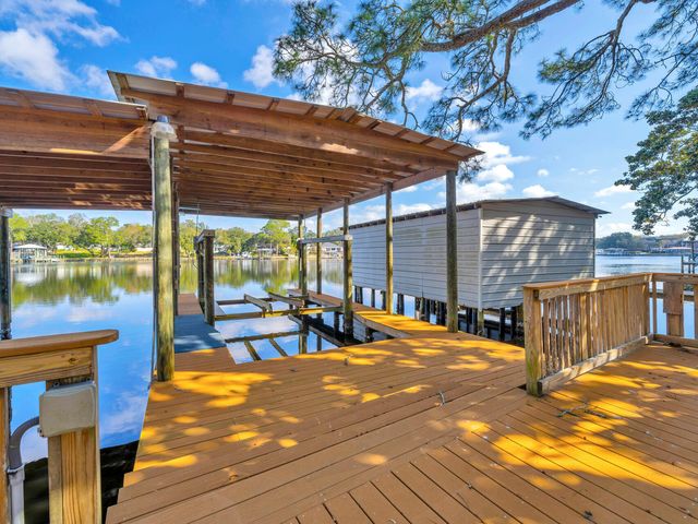 315 NW Vaughan Street, Fort Walton Beach, FL 32548