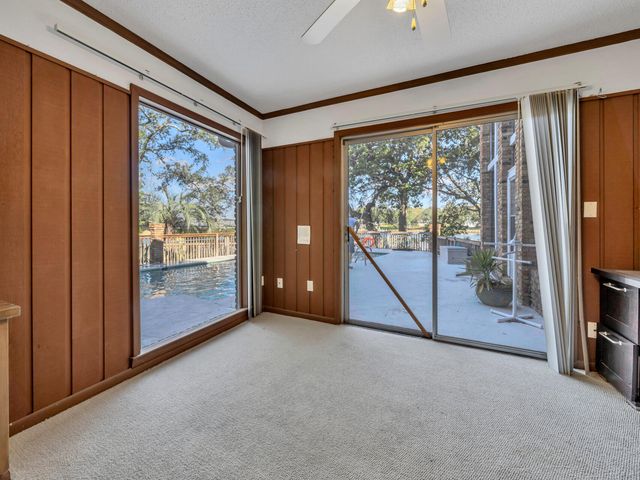 315 NW Vaughan Street, Fort Walton Beach, FL 32548