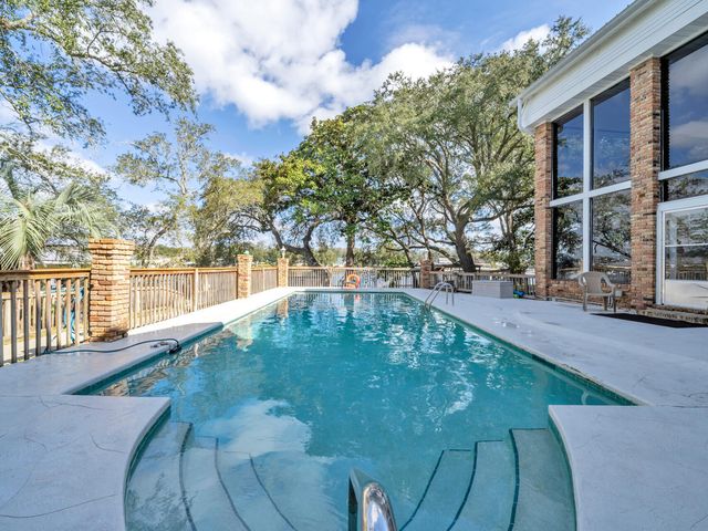 315 NW Vaughan Street, Fort Walton Beach, FL 32548