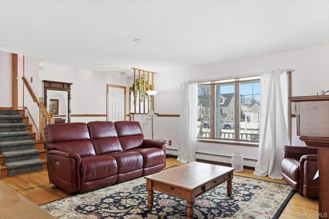 4 Karp Drive, Islip Terrace, NY 11752