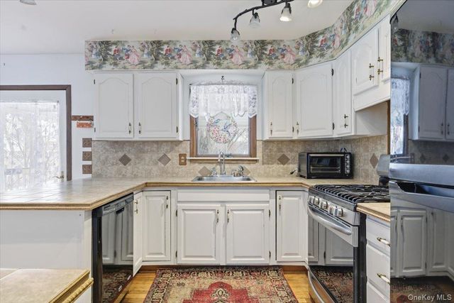 4 Karp Drive, Islip Terrace, NY 11752