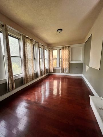 1612 Lagonda Avenue, Fort Worth, TX 76164